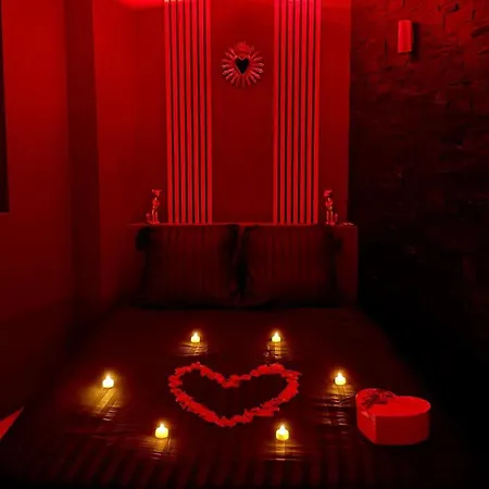 Love Room Balneo Menton Exterior photo